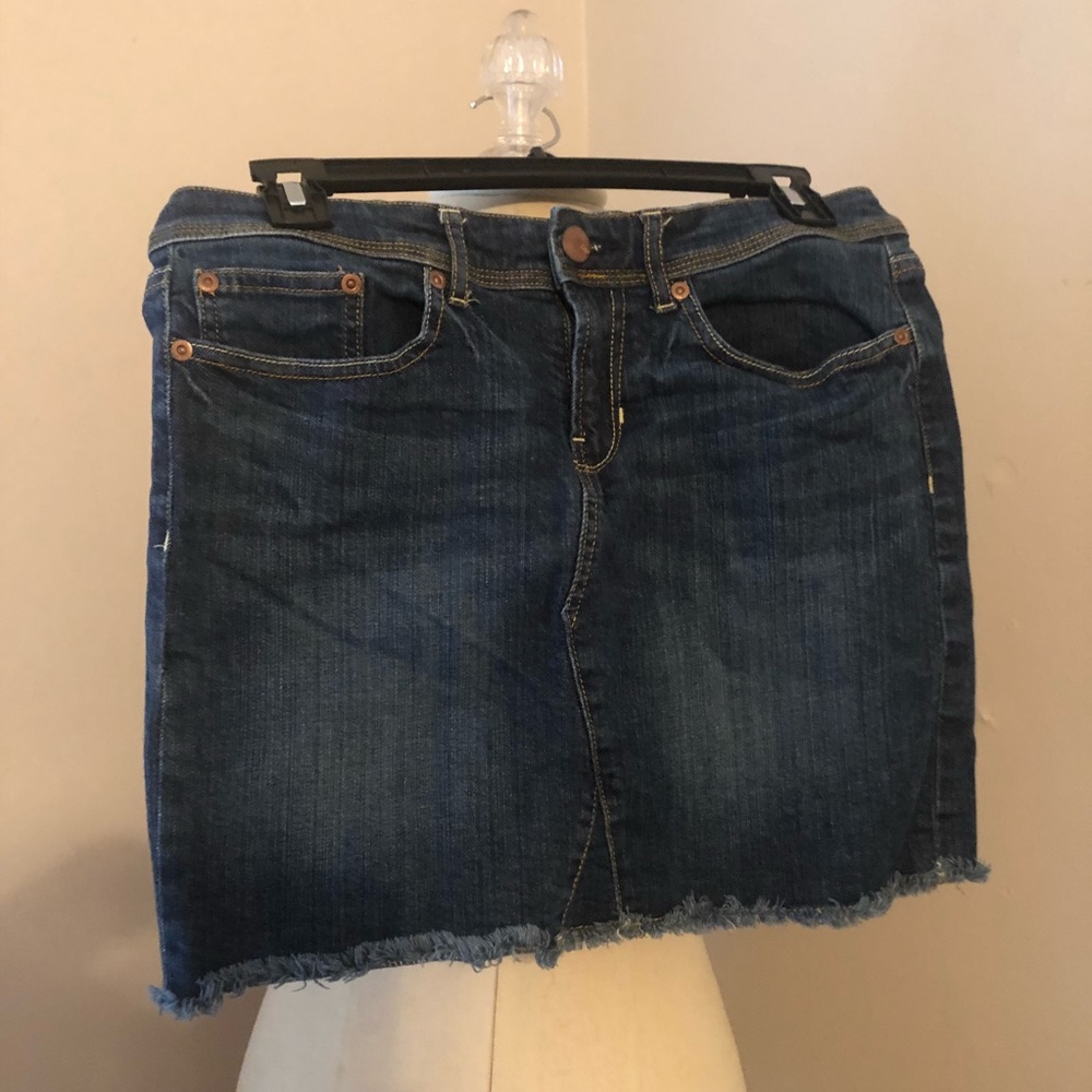 GAP Dark Denim Mini Skirt Size 4